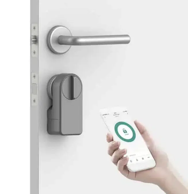 Celotron A1 PRO+ – Celotron älylukko